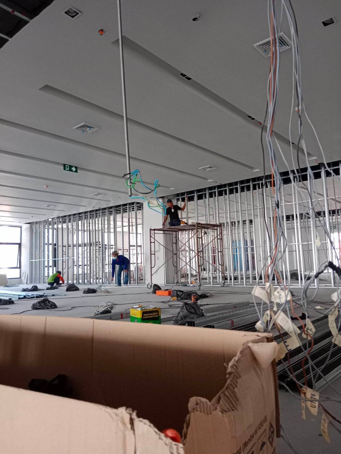 งานยิงโครงยิงผนังเบา