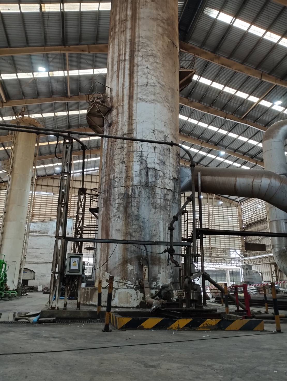 งานปรับปรุงซ่อมแซมเตาหลอมที่ลพบุรี